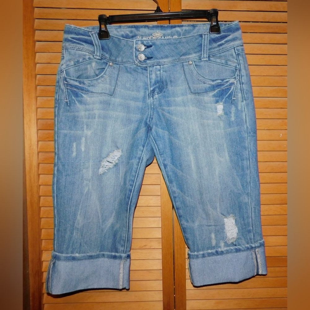 Womens Stone Washed Ripped Jean Shorts Size 13 Zippered with Button Up Waist